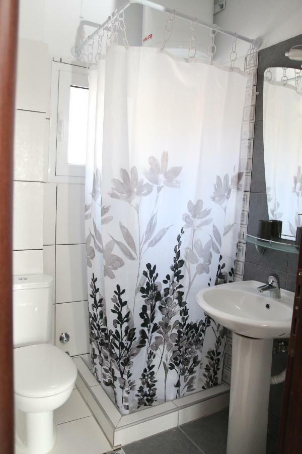 S&S Pura Vida Apartment ปัลลูรี ภายนอก รูปภาพ